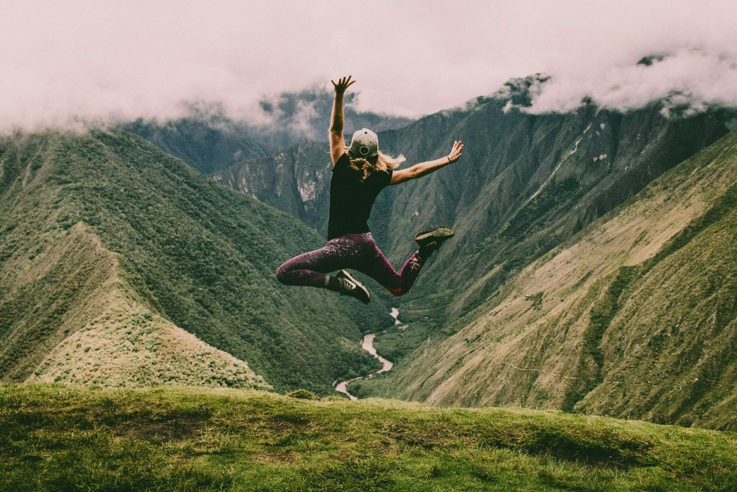 cropped-cropped-cropped-peter-conlan-LEgwEaBVGMo-unsplash-scaled-1.jpg